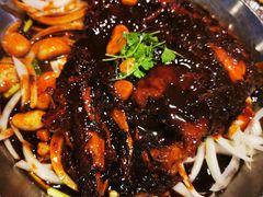 私房汁煎焗碟鱼头-山楂树融合菜餐厅