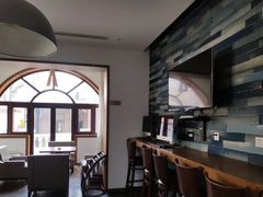 靠窗位-陆壹捌餐厅(五大道店)