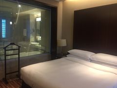 -上海龙之梦万丽酒店