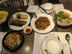 -美奈小馆·越南料理(中航城君尚购物中心店)