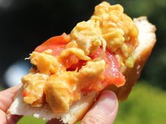 -同济大学本部学苑饮食广场