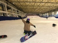 -乔波室内滑雪场