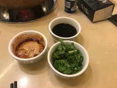 -月圆火锅(宁海东路二店)