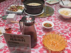 -土砂锅生态山庄·非遗砂锅雅鱼