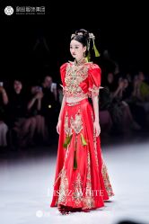 -Renee芮亦婚纱