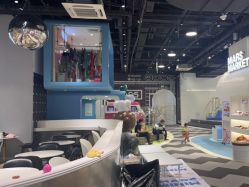 -MINI MARS KIDS CLUB亲子家庭中心(长宁天山店)