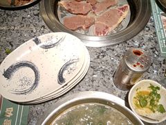 -阪尚皇·原切牛排·烤肉火锅自助(北京路店)