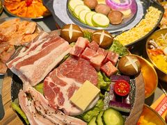 -银鲨海鲜烤肉火锅自助餐厅(五星店)