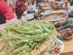 -阿山卓·野生菌火锅·纳西火塘烤肉