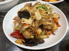 泡菜炒肉-锋味海鲜菜馆