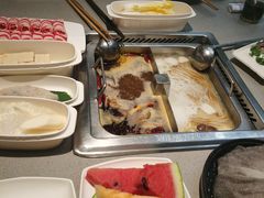 -海底捞火锅(新松江路店)