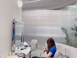 -PE SALON