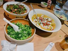 青菜钵-胡子大厨·超级小炒肉(晶耀前滩店)