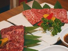 -炼火烤肉店