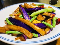 -老长沙湘菜馆(凤凰路店)