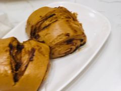 -李与白包子铺(桐梓林店)