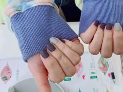 -孔雀手美甲美睫护理