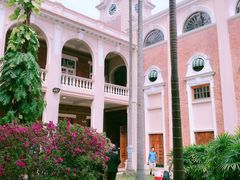 -香港大学