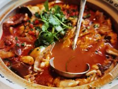 -魏铭鱼头捞饭(晋阳路店)