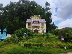 -龙凤山庄影视度假村