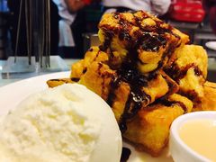 升呢西多士配雪糕-翠华餐厅(旺角文华商场店)