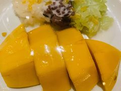 -彩虹云霄酒店76&78层国际自助餐