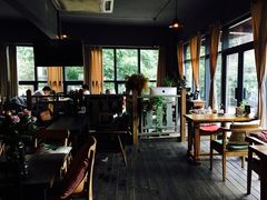 靠窗位-BUND·FIVE外滩5号(天际店)