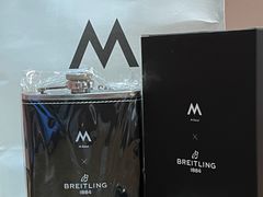 -M Stand(上海人民广场来福士店)