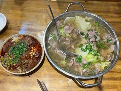-谢老五跷脚牛肉·非遗传承店