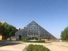 -亿利库布其七星湖沙漠生态旅游区