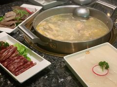 -一席地·本地鸡窝·杭帮鸡火锅(萧山银隆百货店)