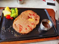 -必胜客(尹山湖歌林公园店)