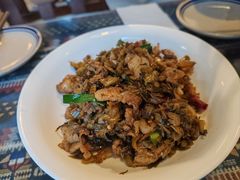 -蜗牛小馆醉乡民谣云南菜(惠新西里店)