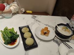 -欢乐海岸美食联盟