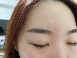 -一个差评成就的纹眉店