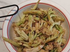 -峨嵋小镇·川菜(勒泰中心店)