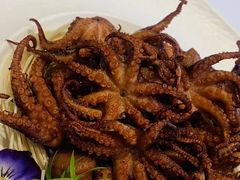 -品海楼·大连海胆锅贴馆(东港店)