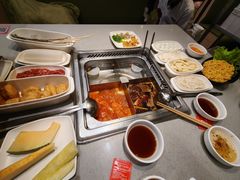 -海底捞火锅(新松江路生日主题店)