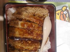 -资和信百货商场