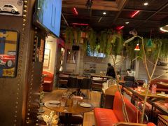 -1886德国汽车餐厅(外滩中央店)