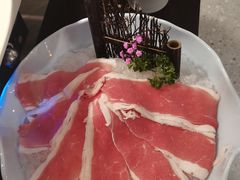 -老房老舍重庆火锅(假日城市店)