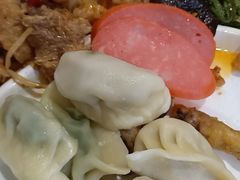 -梦航彩虹之约自助餐厅(华府天地店)