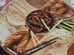 -魏铭鱼头捞饭(晋阳路店)