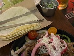 -Chili's Cafe&Bar奇利斯(滨江店)