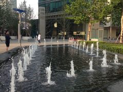 -Apple零售店(华贸购物中心店)