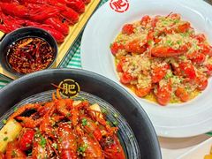 -肥肥虾庄·金牌油焖大虾(首义路店)