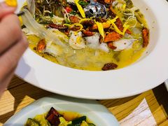 -荷花亭·湖北融合菜(十堰武商MALL店)