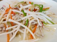 芦苇根炒肉丝-梦缘水乡·湖景餐厅