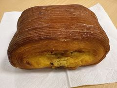 -VERIE BAKEHOUSE