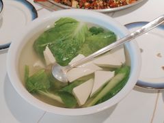 -关二兔江湖菜馆(峰景里店)